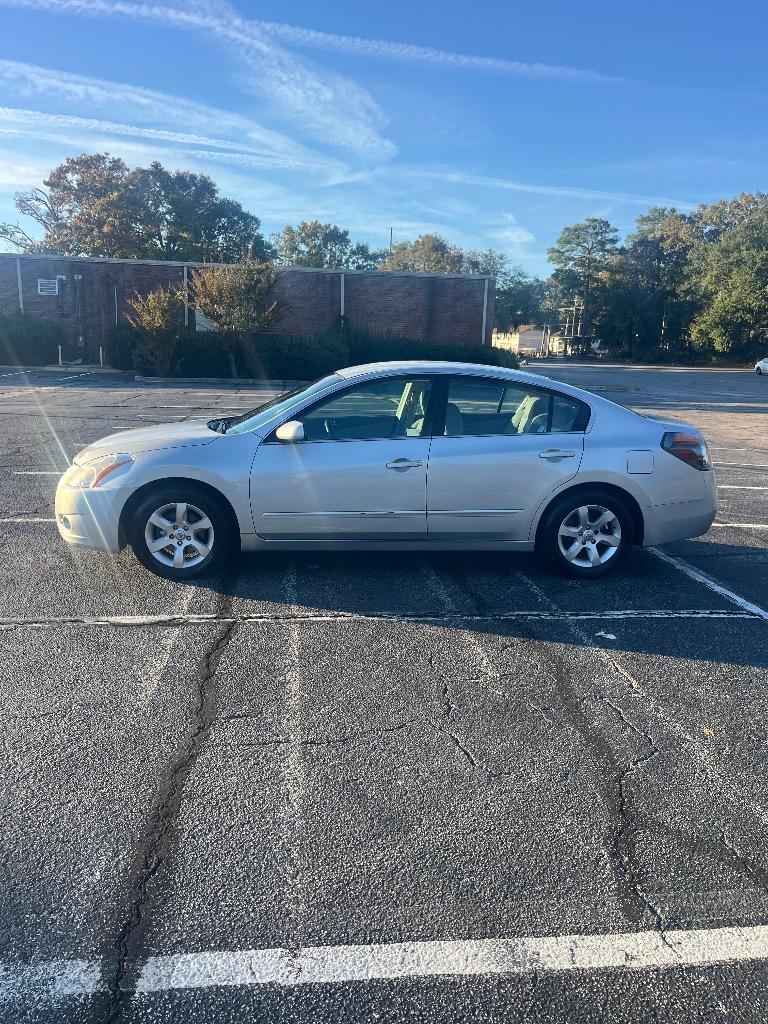 2011 Nissan Altima Base